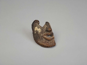 Fragment einer Helmmaske der Suku, Zaire